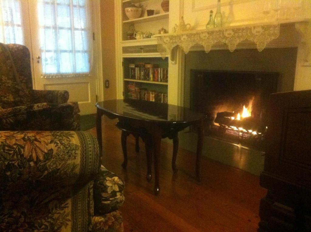 Red Lion Bed & Breakfast Екстериор снимка